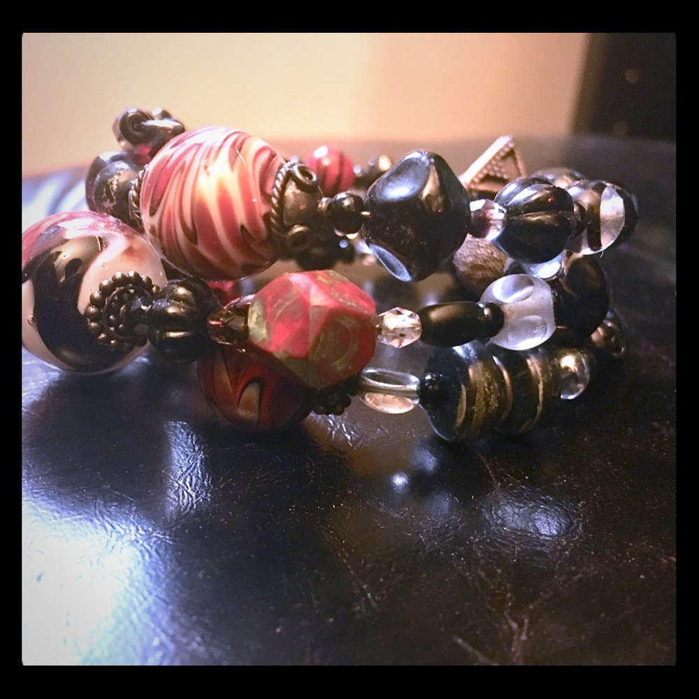 Beaded bracelet